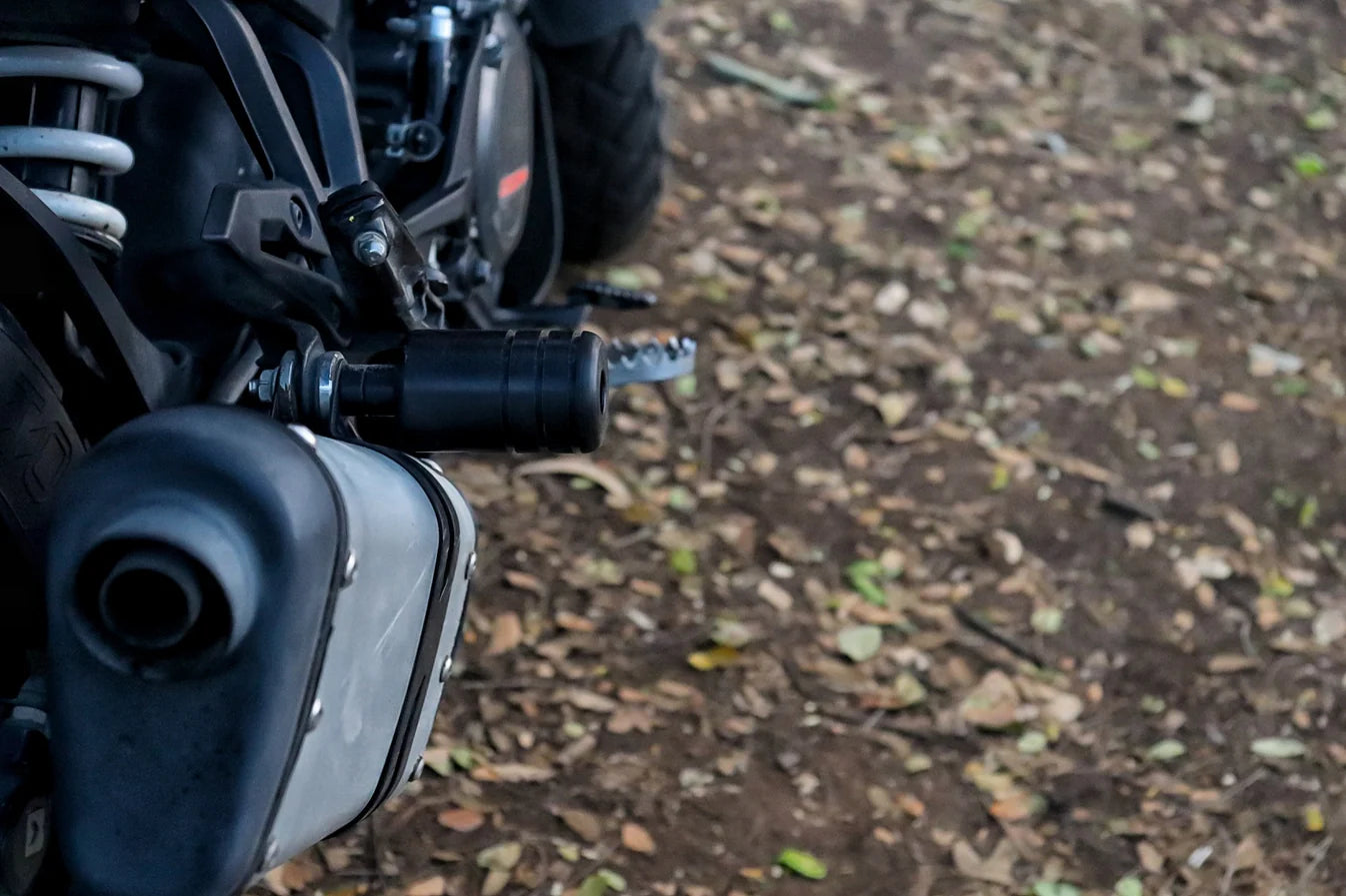 KTM Adventure 390 (Old) Exhaust Protector