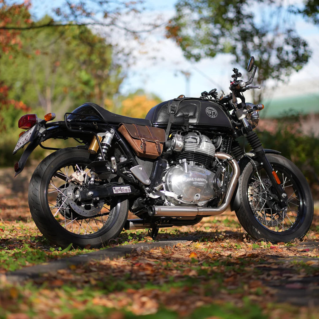 Royal Enfield Interceptor / Continental GT 650 2x2 Full System Exhaust - Short Cans (2 O2 Sensors)