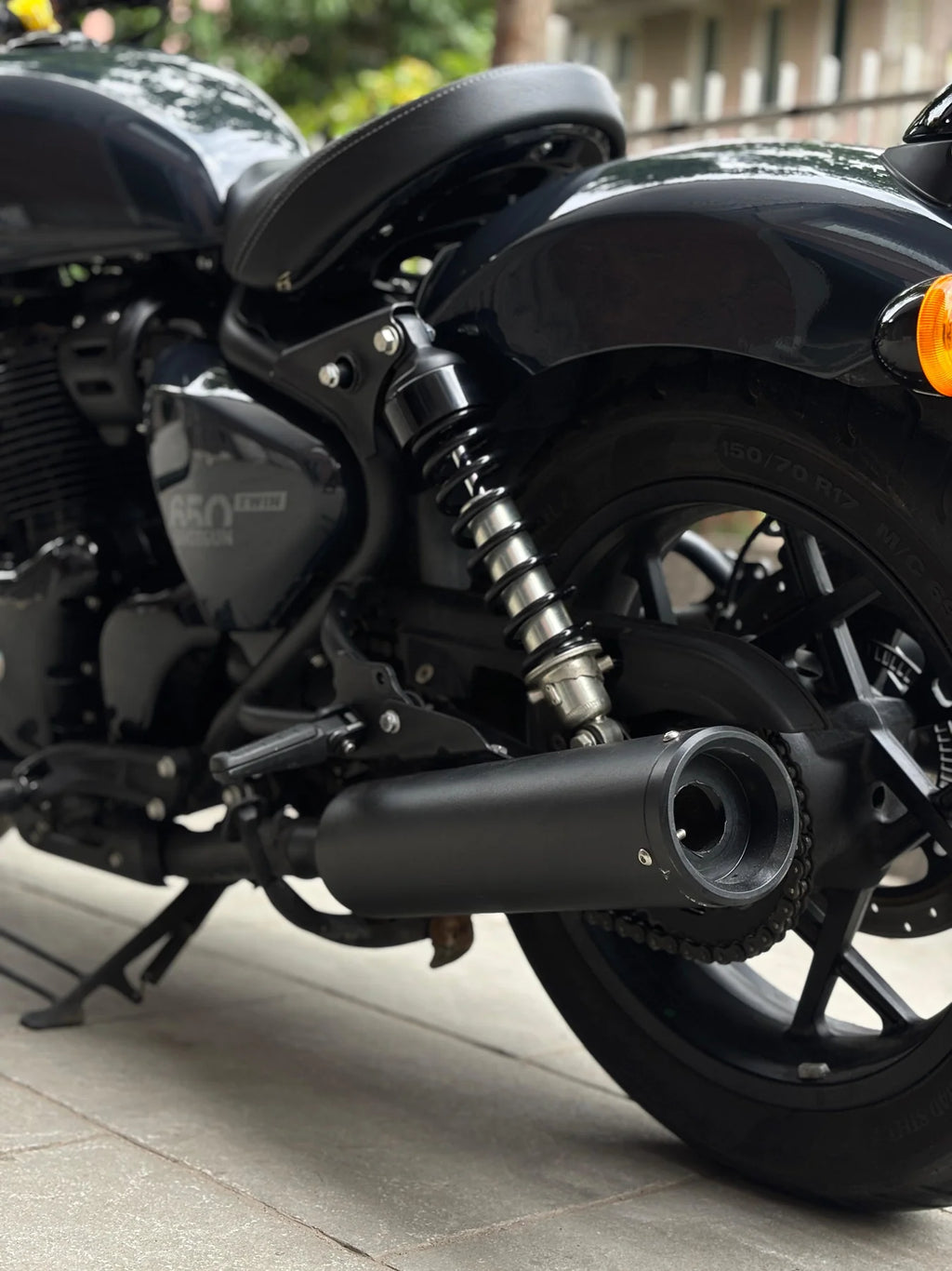 Royal Enfield Shotgun 650 Slip-On Exhaust - Black (Pair)
