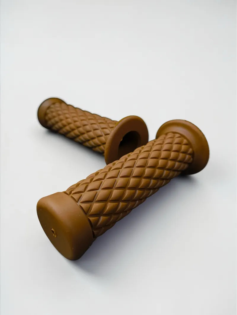 Vintage Motorcycle Grips | Premium Retro Handlebar Grips for Royal Enfield & More