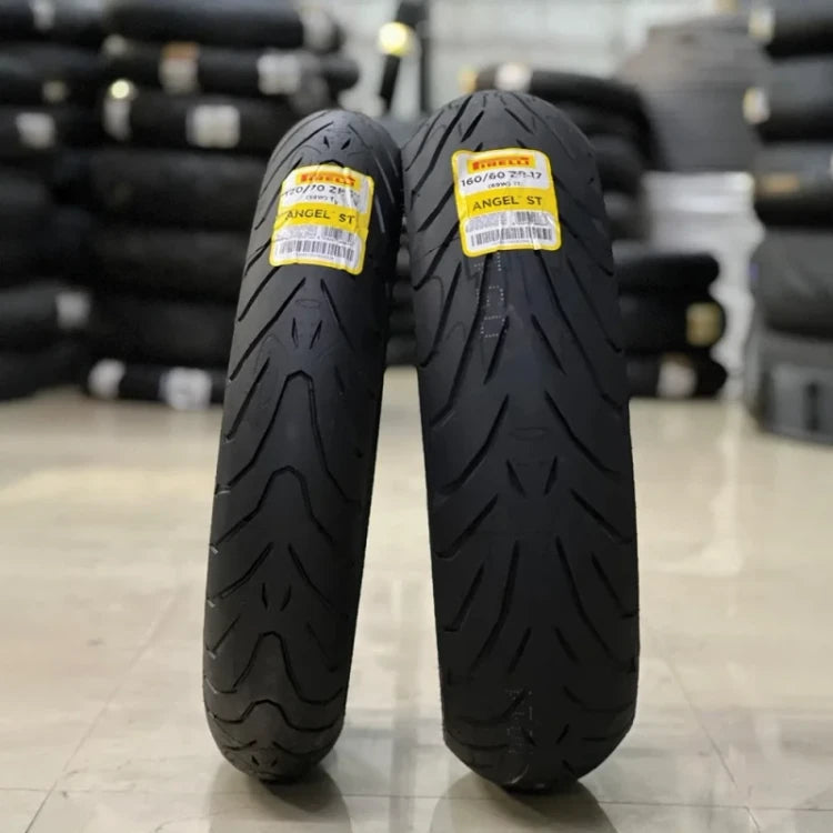 Pirelli MT60 RS 120/70 ZR17 Front Tyre for Royal Enfield Guerrilla 450
